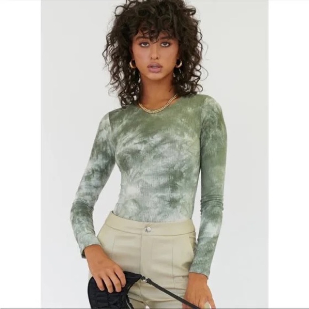 Princess Polly Lorde Bodysuit in Green Size 4 New with tag